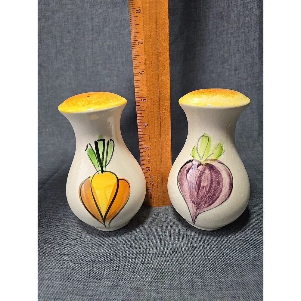 Los Angeles Potteries Handpainted Taproot Salt & Pepper Shakers Cottagecore 80's